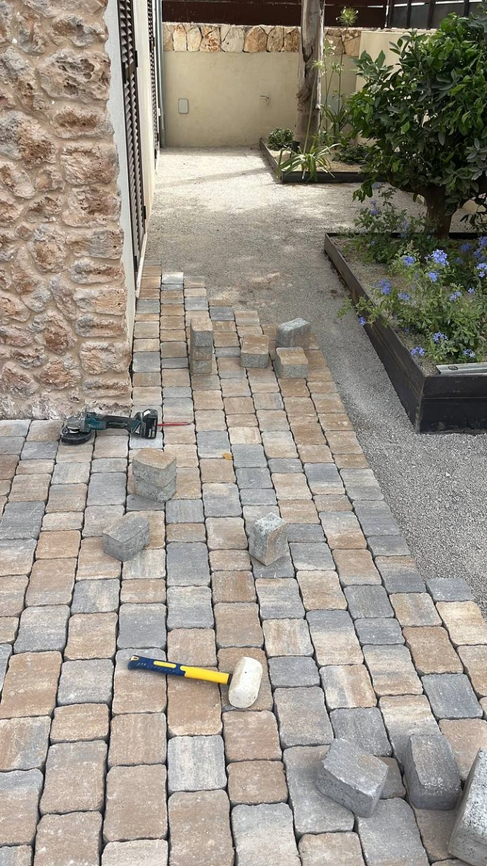 Instalación de adoquines